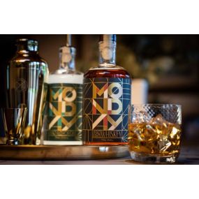 Monday Zero Alcohol Whiskey